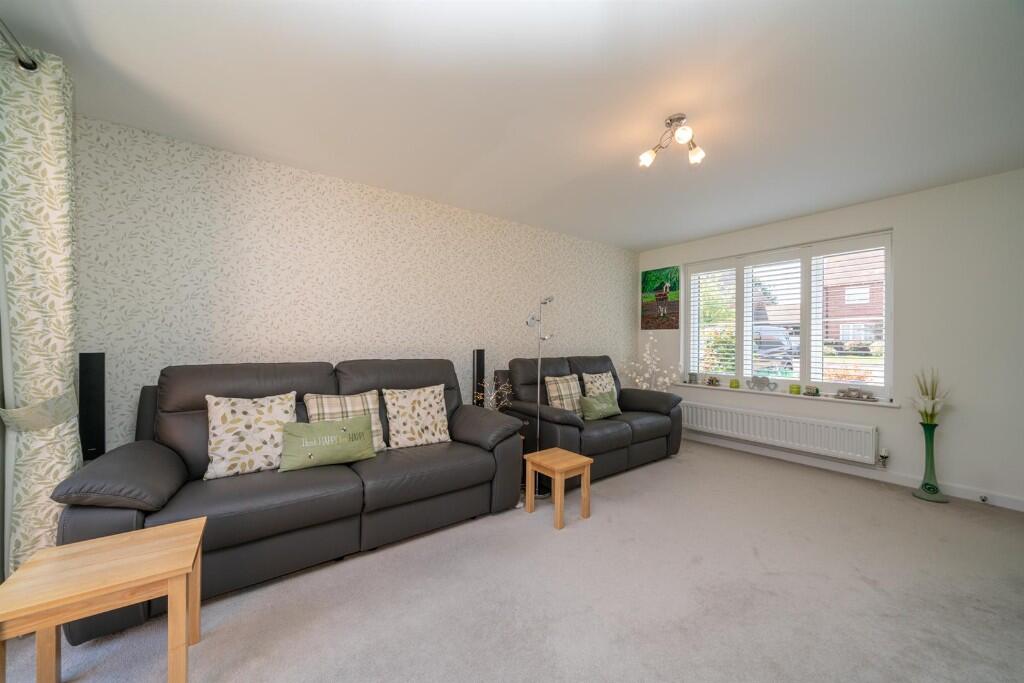 House in Dacorum, Hertfordshire - View 5