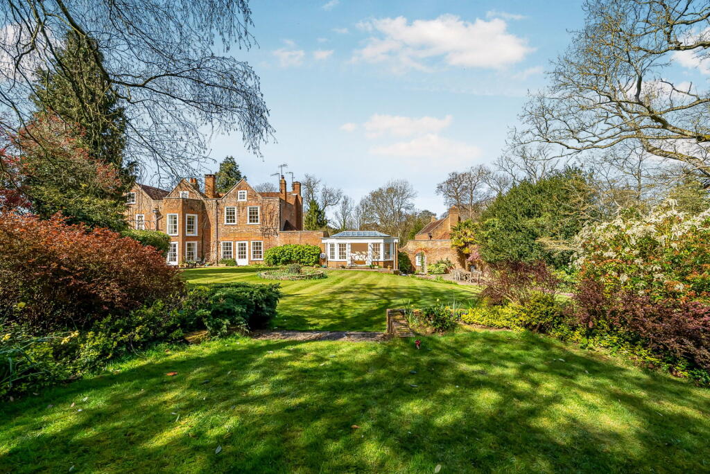 Main image of property: Pendell Road, Bletchingley,  RH1 4QH