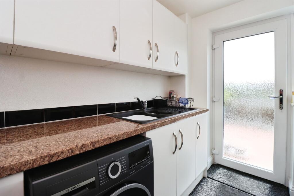 House in Wellingborough - View 6