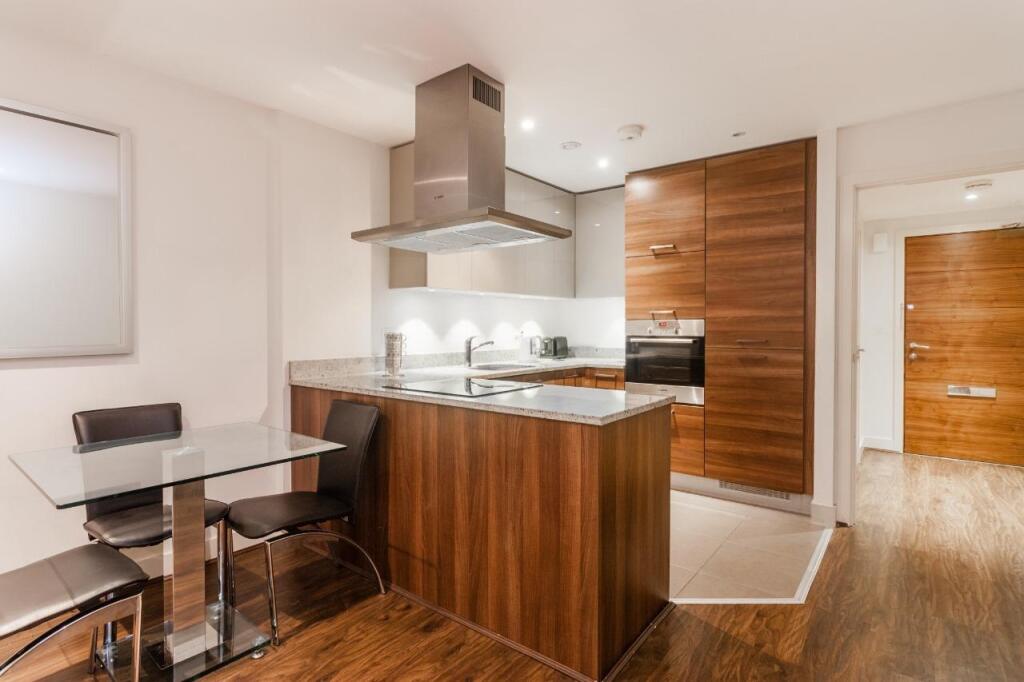 Apartment in London - View 5