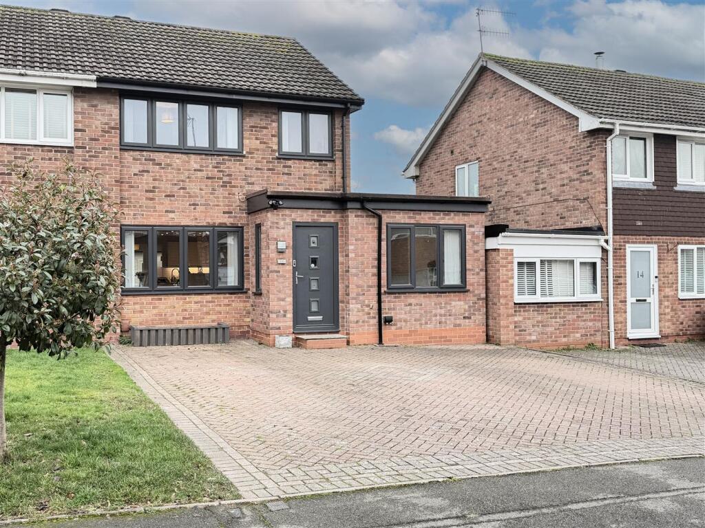 Main image of property: Weale Grove, Woodloes Park, Warwick