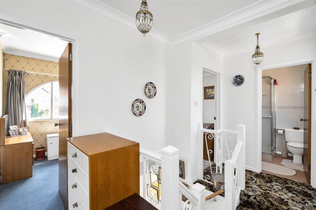 Additional image 11 of Woodstock Road North, St. Albans