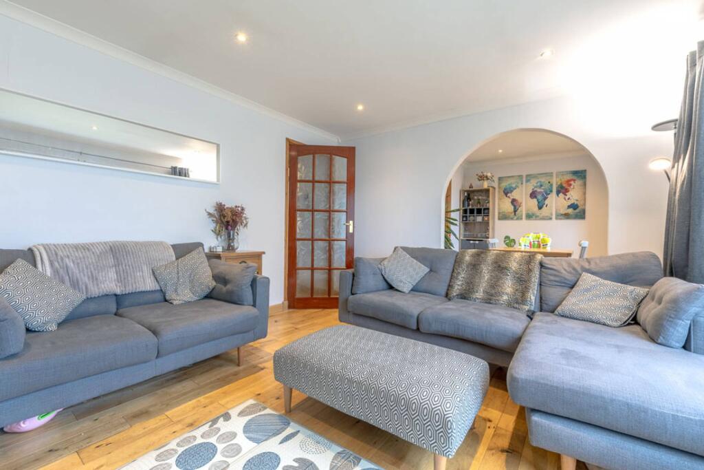 93 Overton Avenue, Inverness, IV3 8RR photo 3