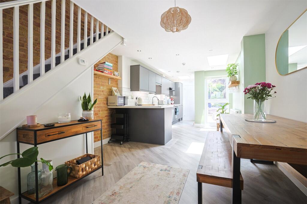 House in Gravesham, Higham - View 4