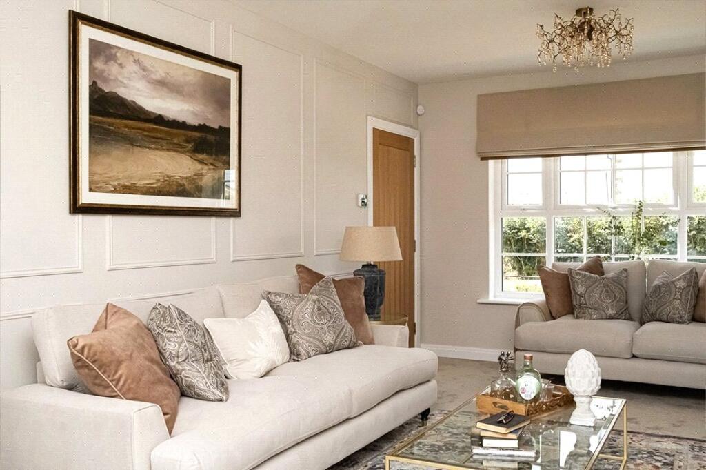 Primrose Fields, Amber Drive, Appledore, Bideford, Devon, EX39 photo 2