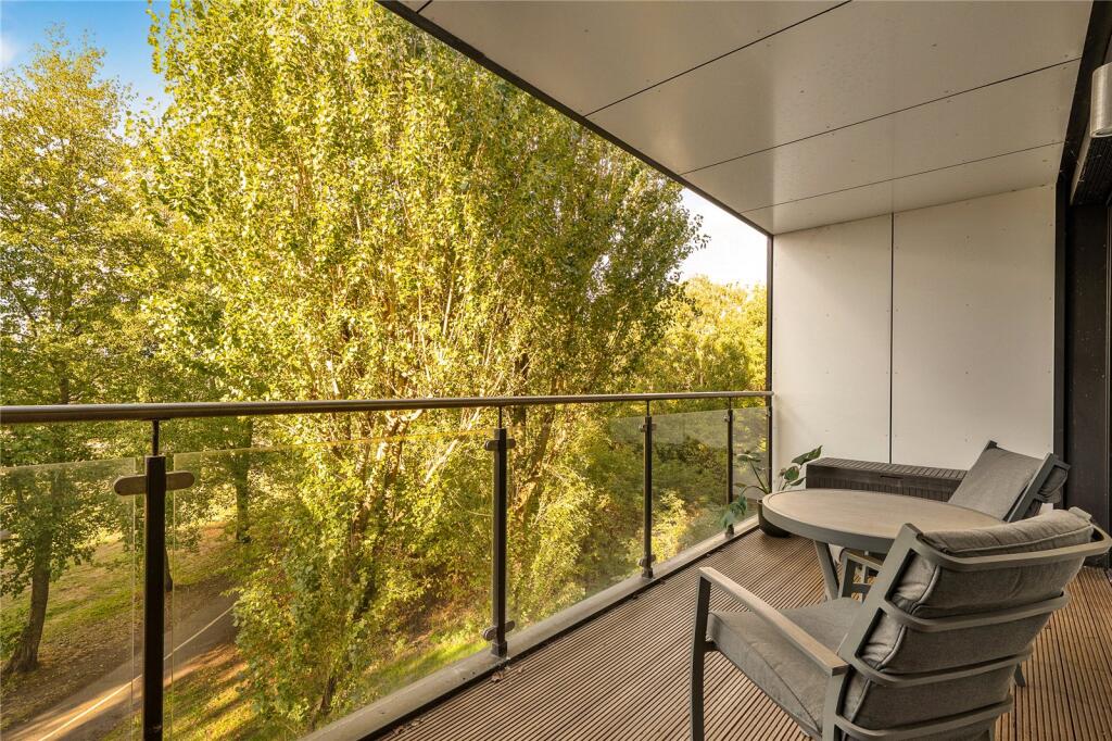 Apartment in London, Earlsfield - View 5