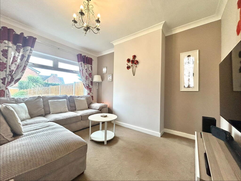 House in Dudley, West Midlands - View 3