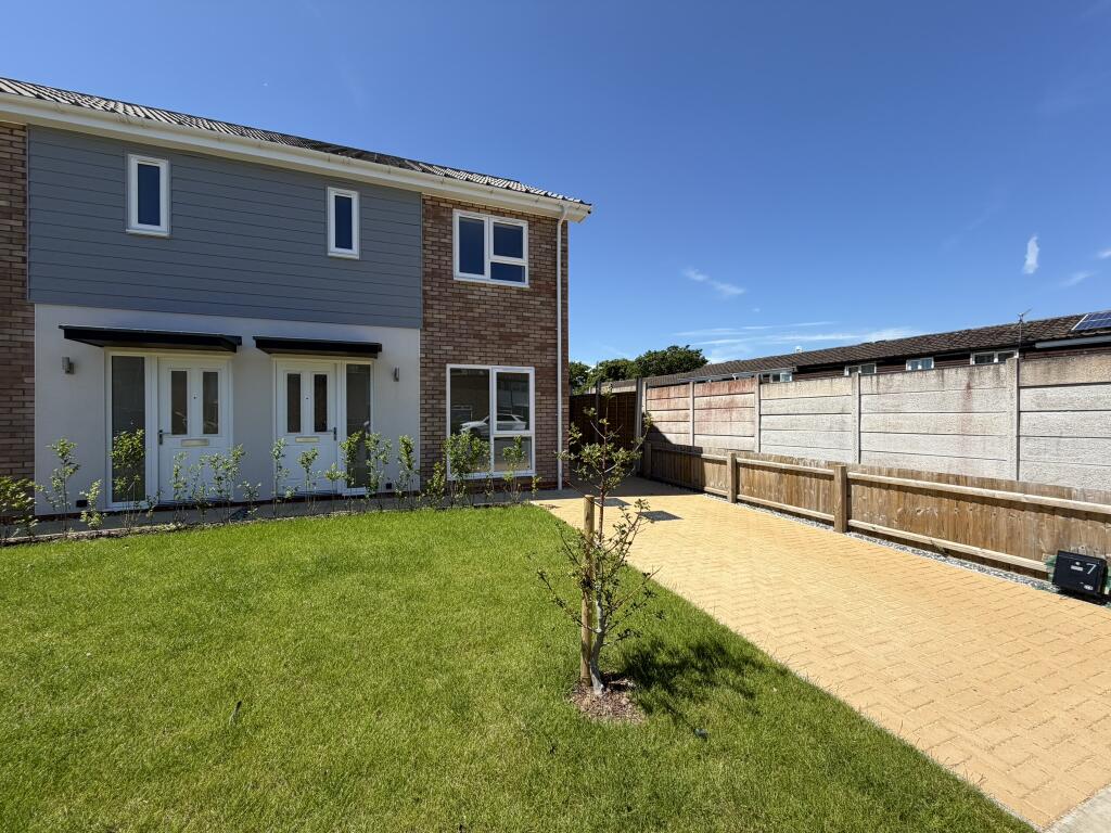 Main image of property: Avon Close, Daventry, West Northamptonshire