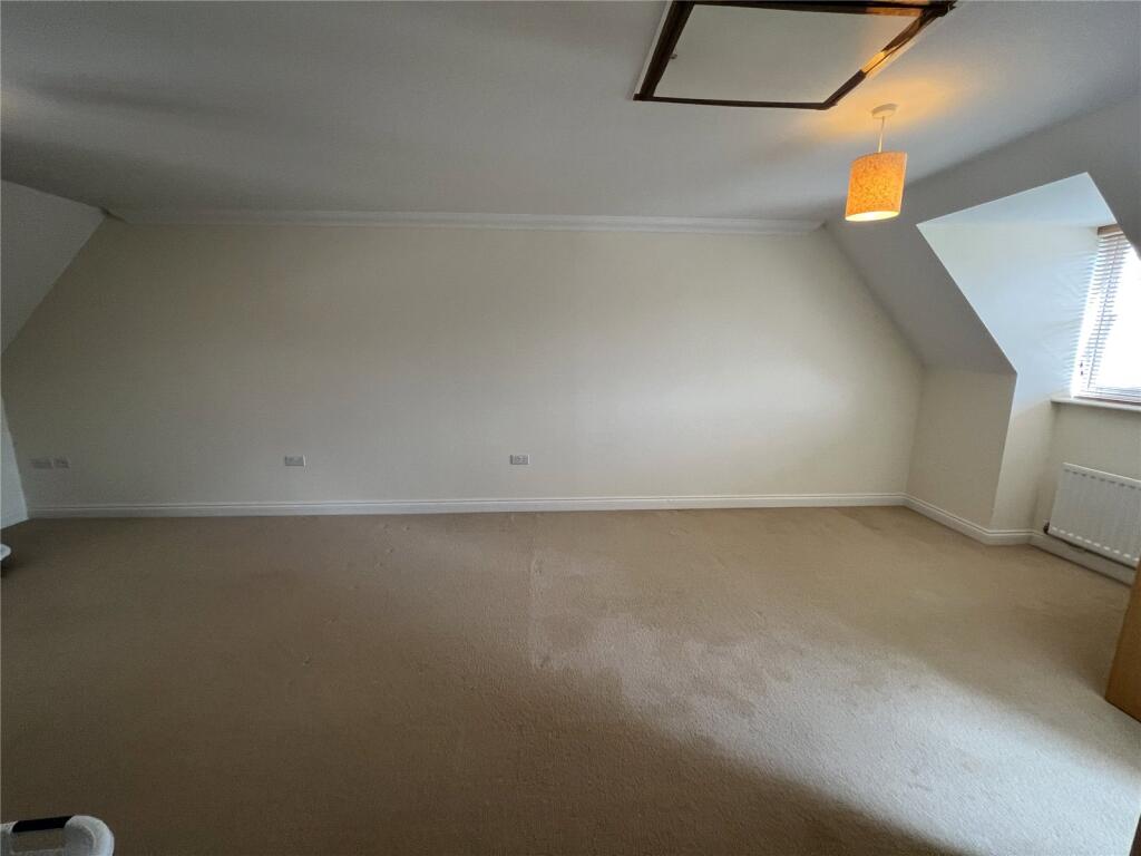 House in Ipswich - View 5