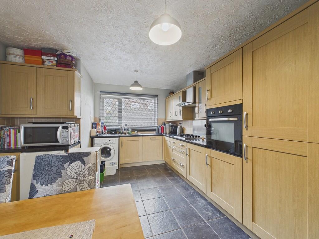 Oates Close, Rotherham photo 3