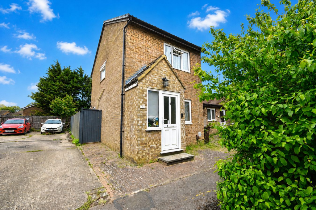 Main image of property: Chedworth Close, Northampton, NN3