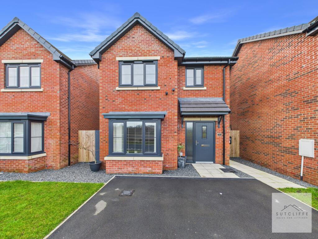 3-bed detached on Canon Close, Broughton, PR3, £280,000
