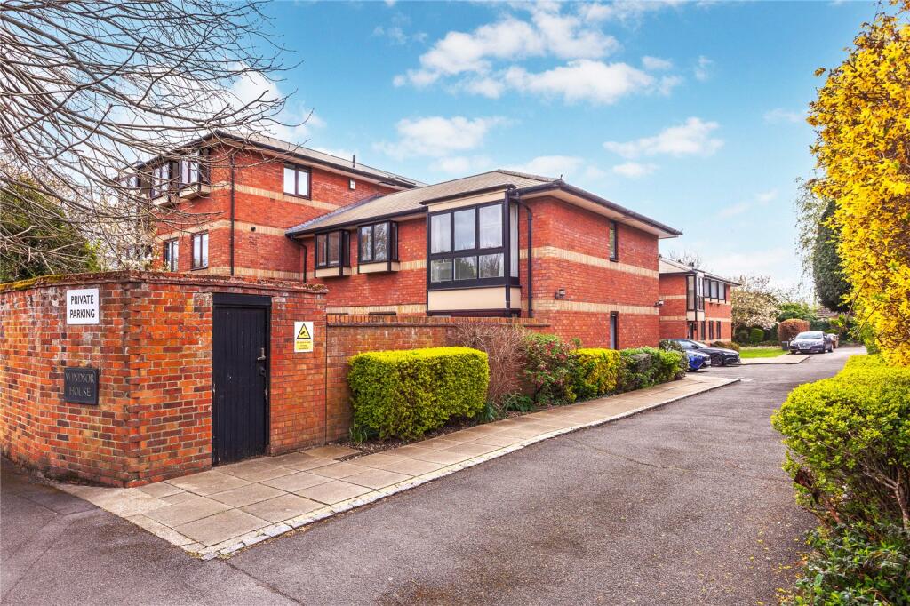 Main image of property: St. Andrews Road, Henley-on-Thames, Oxfordshire, RG9