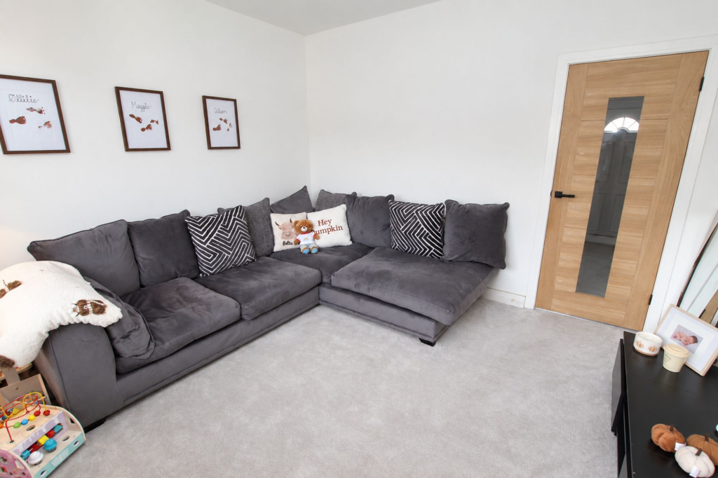 House in Oldham - View 5