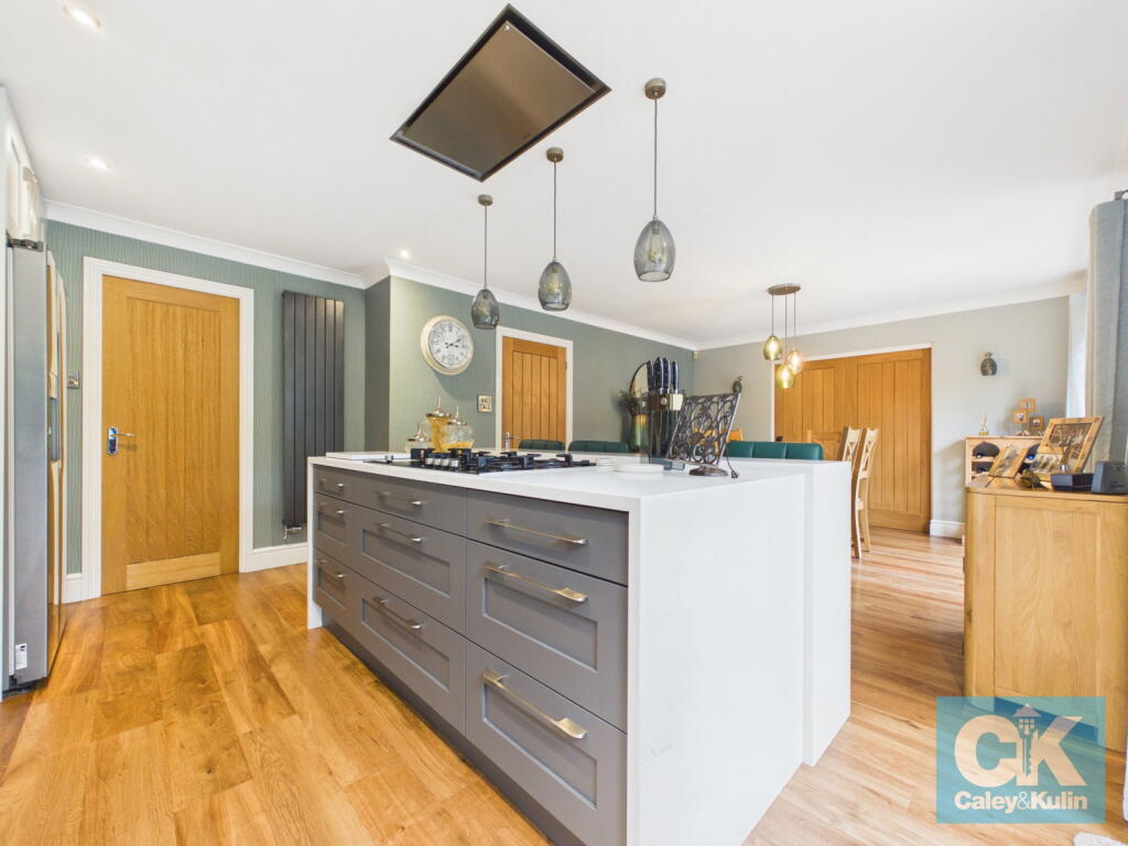 House in Stoke-on-Trent - More
