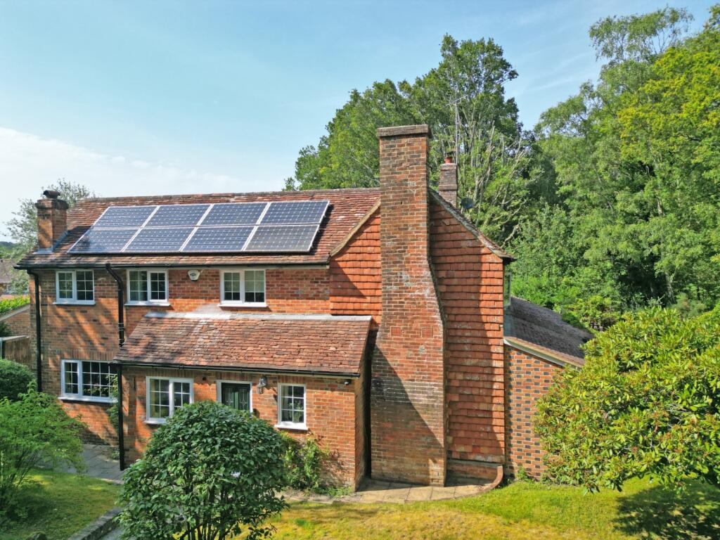 Main image of property: Newtown Common, Newbury, Hampshire