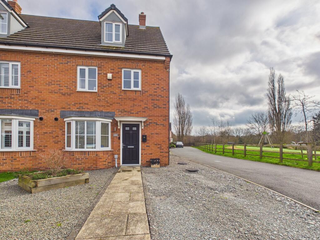Amber Way, Burbage, LE10 photo 2