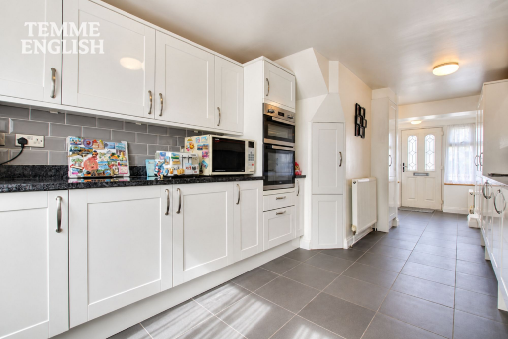 House in Basildon, Essex - View 5