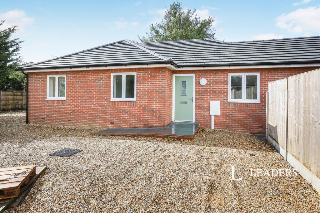 Main image of property: Daisy Lane, Locks Heath, Southampton, SO31