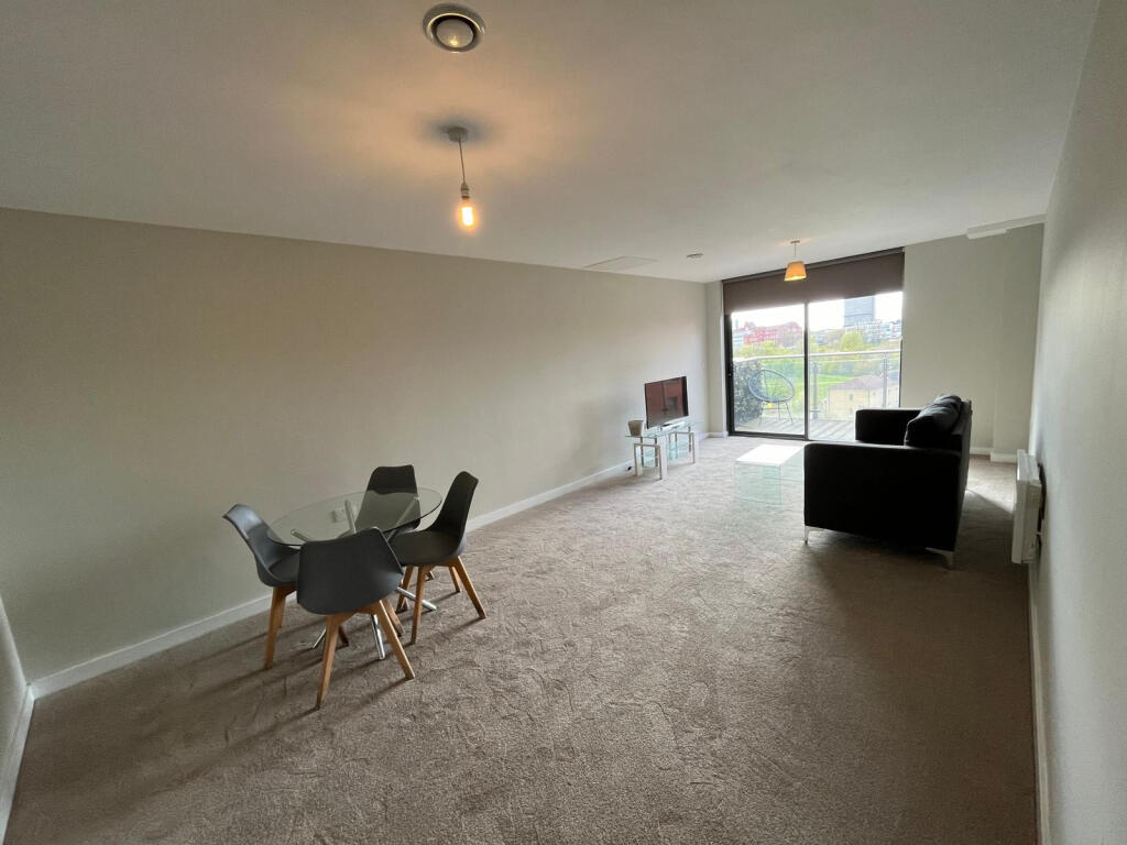 Main image of property: Adelphi Wharf 1b, 11 Adelphi Street, Salford, M3