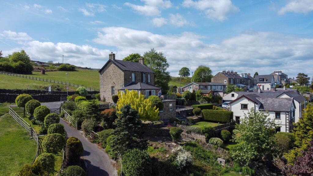 Main image of property: Manchester Road, Barnoldswick, BB18