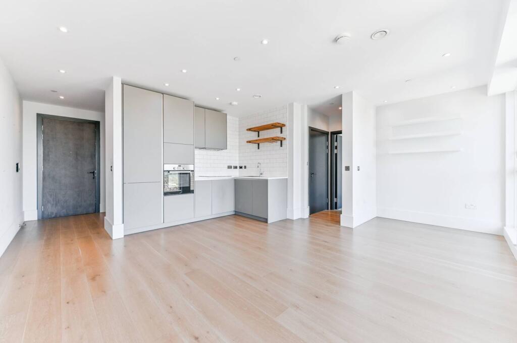 Main image of property: High Street, Central Croydon, Croydon, CR0