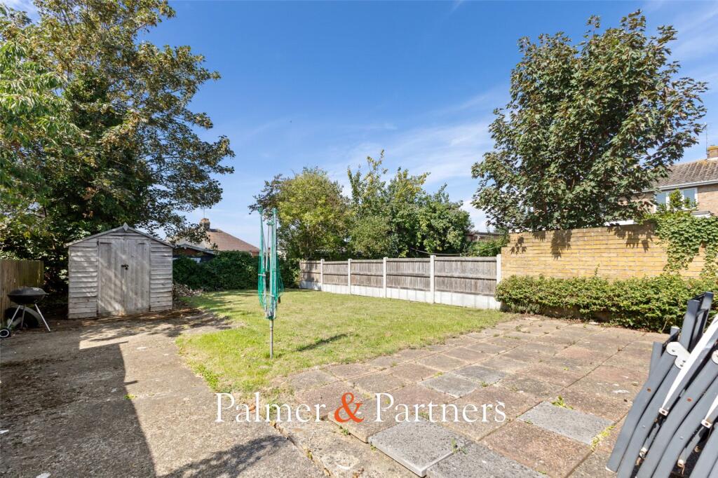 Berriman Close, Greenstead, Colchester, Essex, CO4 photo 3