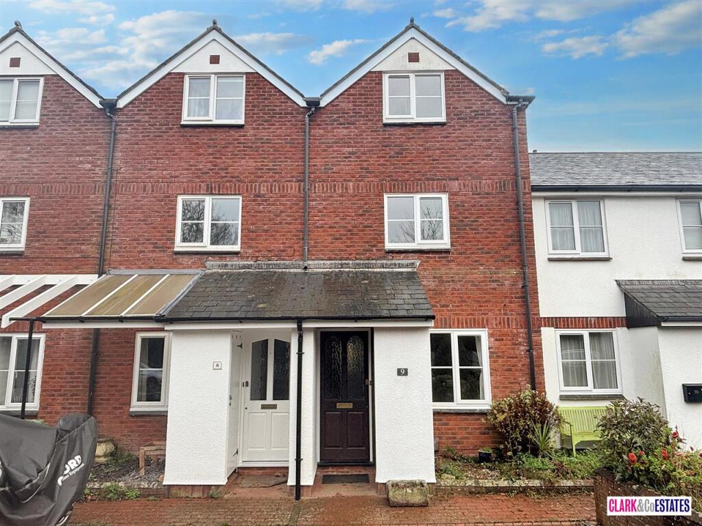 Main image of property: Tappers Close, Topsham