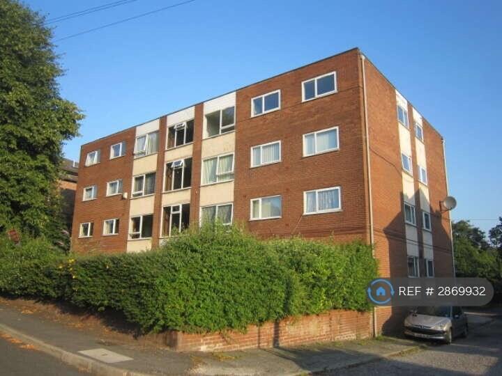 Main image of property: Kings Mount, Prenton, CH43