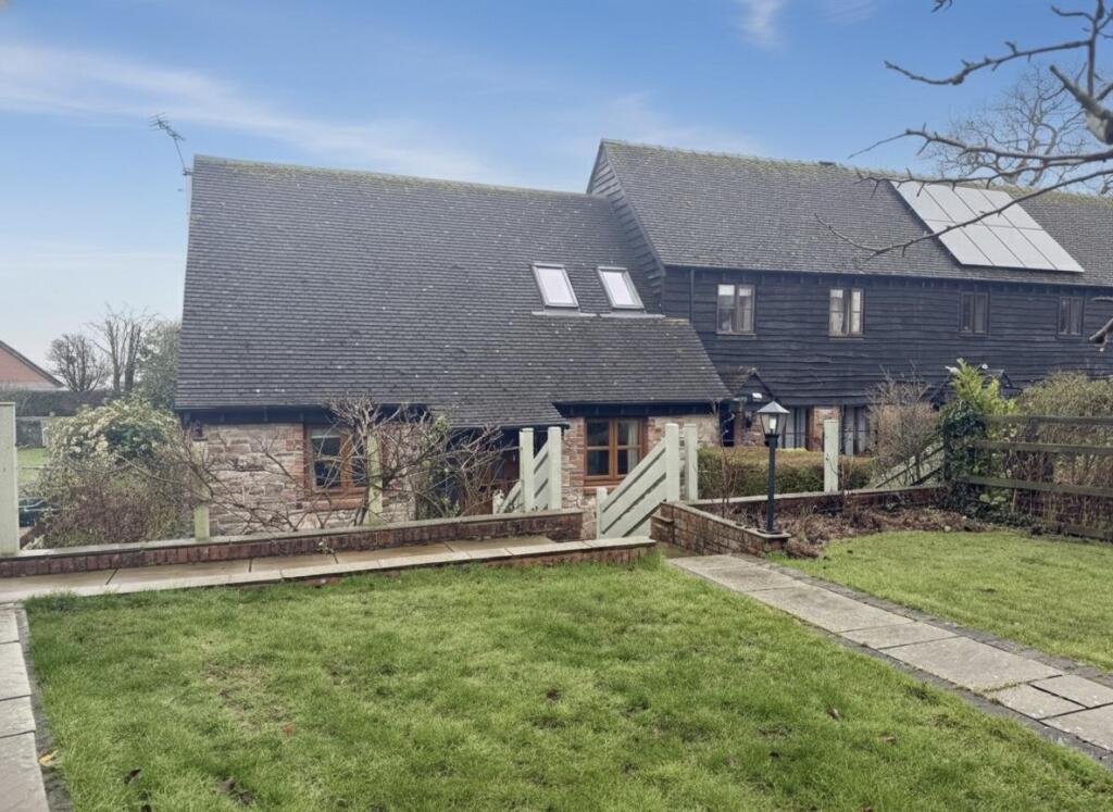 3-bed house on Clehonger, Hereford, £399,500