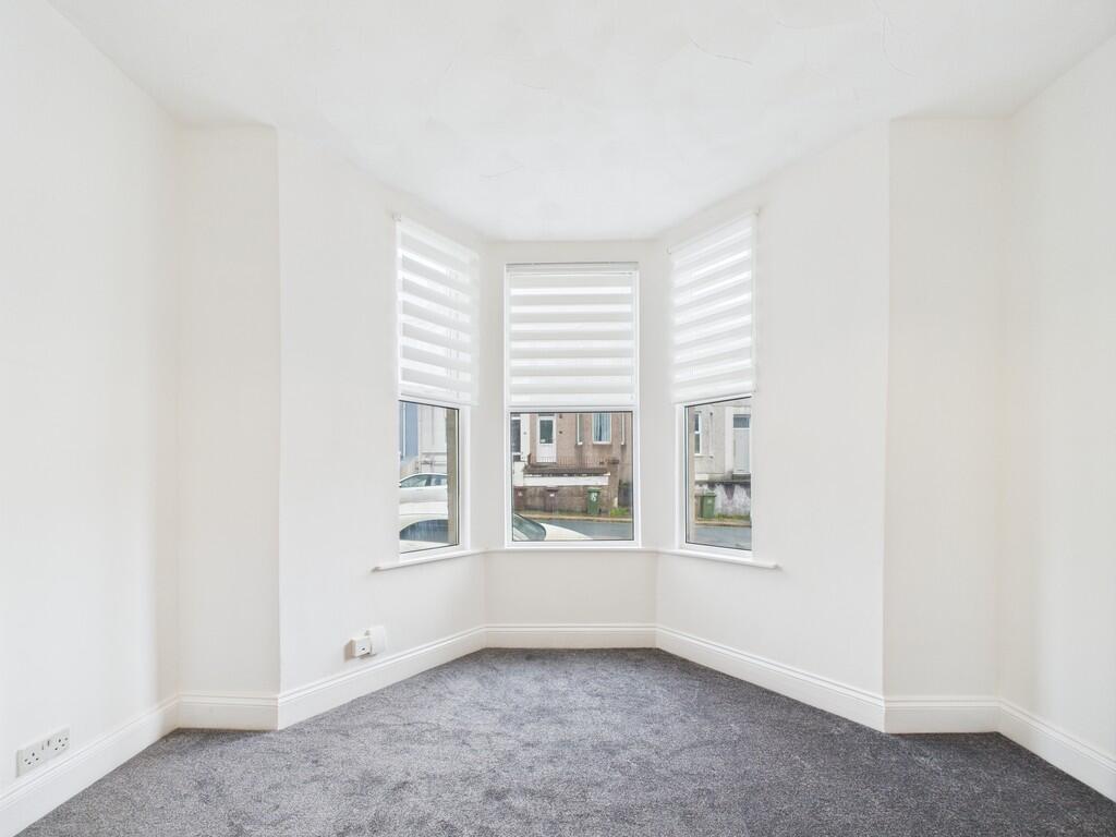 Apartment in Plymouth, Lipson Vale - View 4