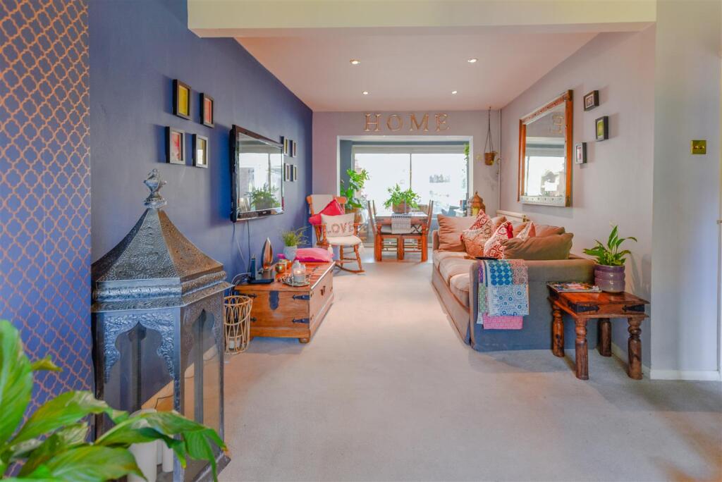House in Hemel Hempstead - View 2