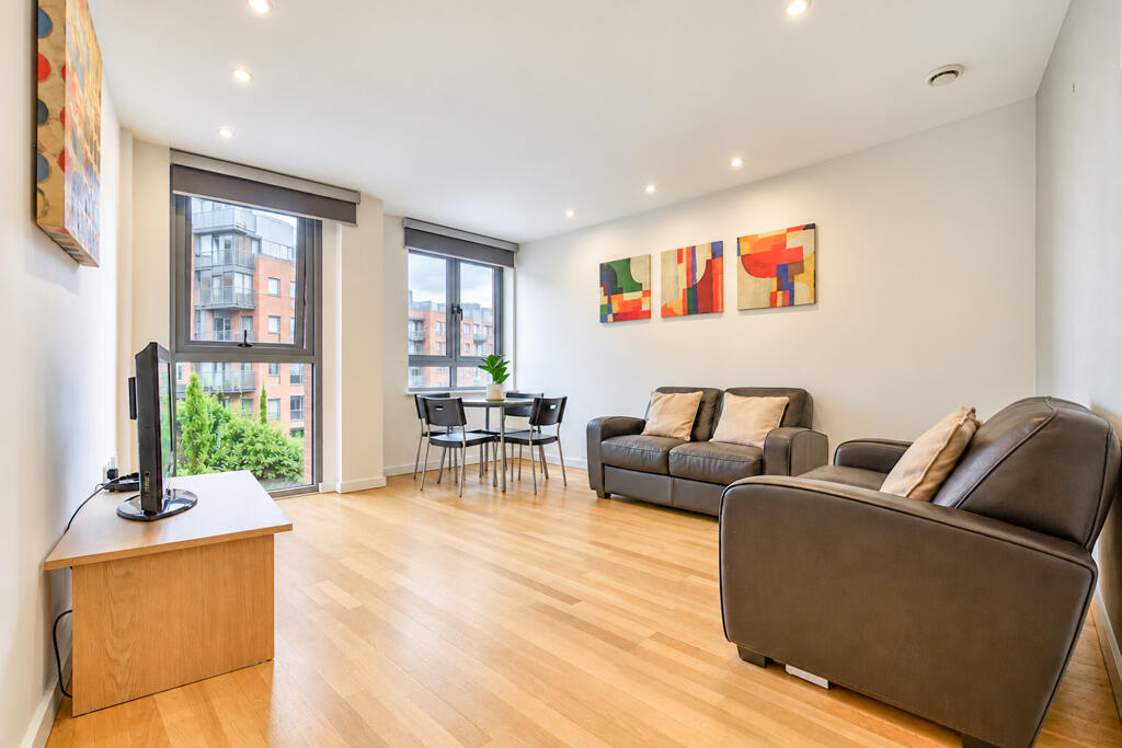 Main image of property: Elba, City Island