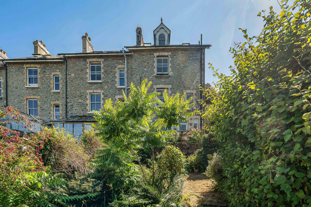 House in South Hams, Totnes - More