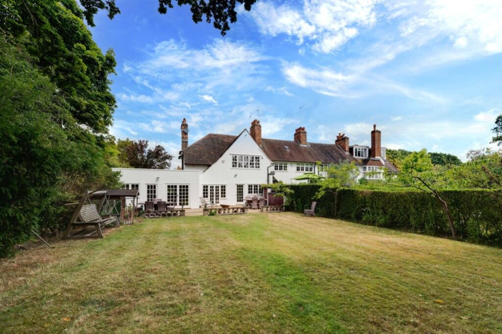 Main image of property: Woodside, Hampstead Garden Suburb, NW11