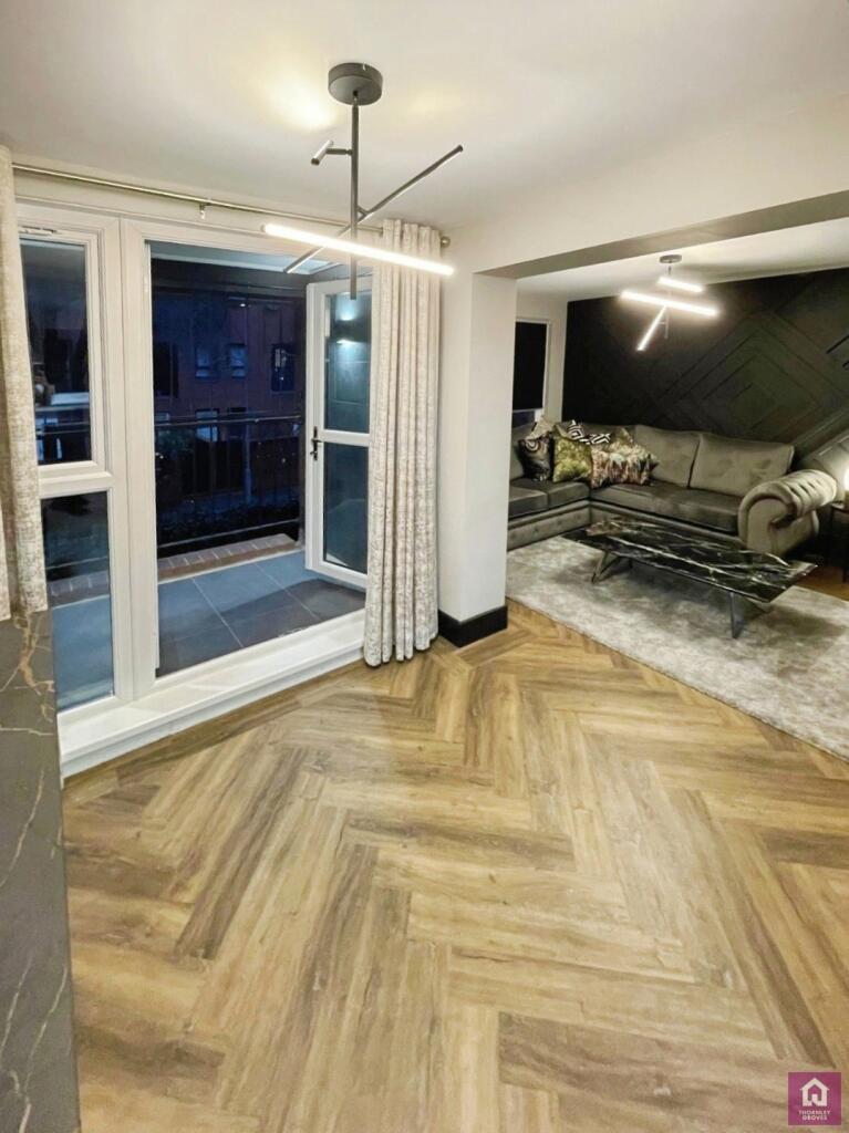 Apartment in Manchester - View 3