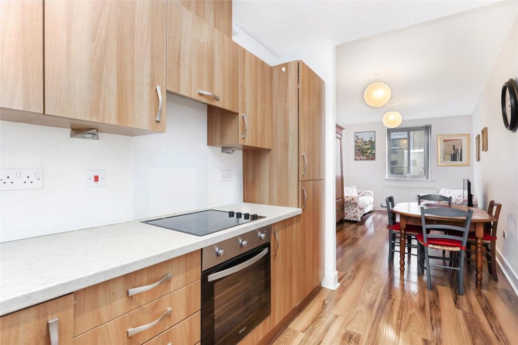 Apartment in Glasgow - View 5