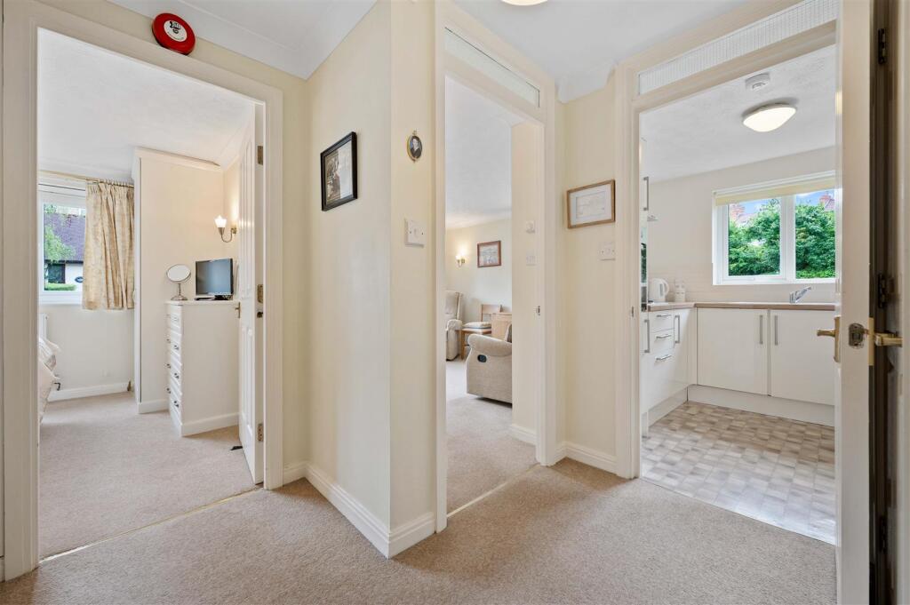 Additional image 3 of Chestnut Walk, Henley-In-Arden