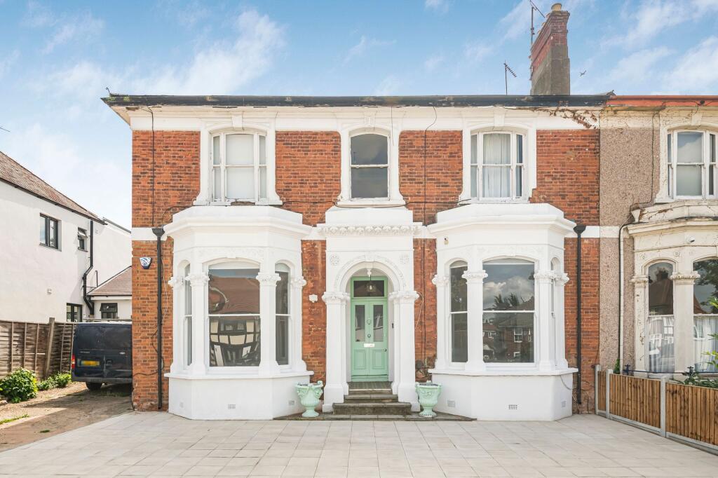 Main image of property: Nether Street, London, N12