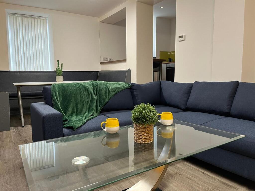 Main image of property: 9 Bed HMO - St. Leonards Gate, Lancaster