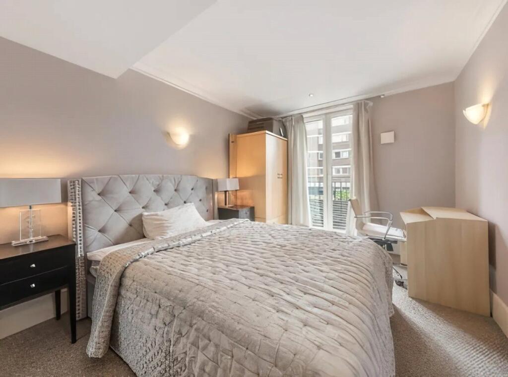 Apartment in London, Royal Borough of Kensington and Chelsea - View 4