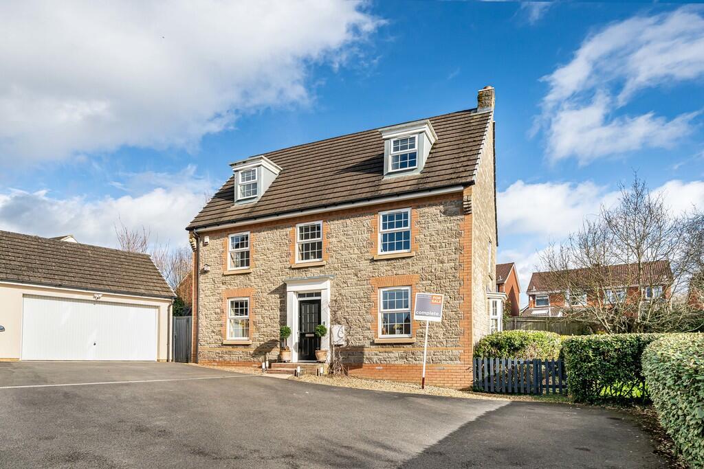 Main image of property: Lower Trindle Close, Chudleigh