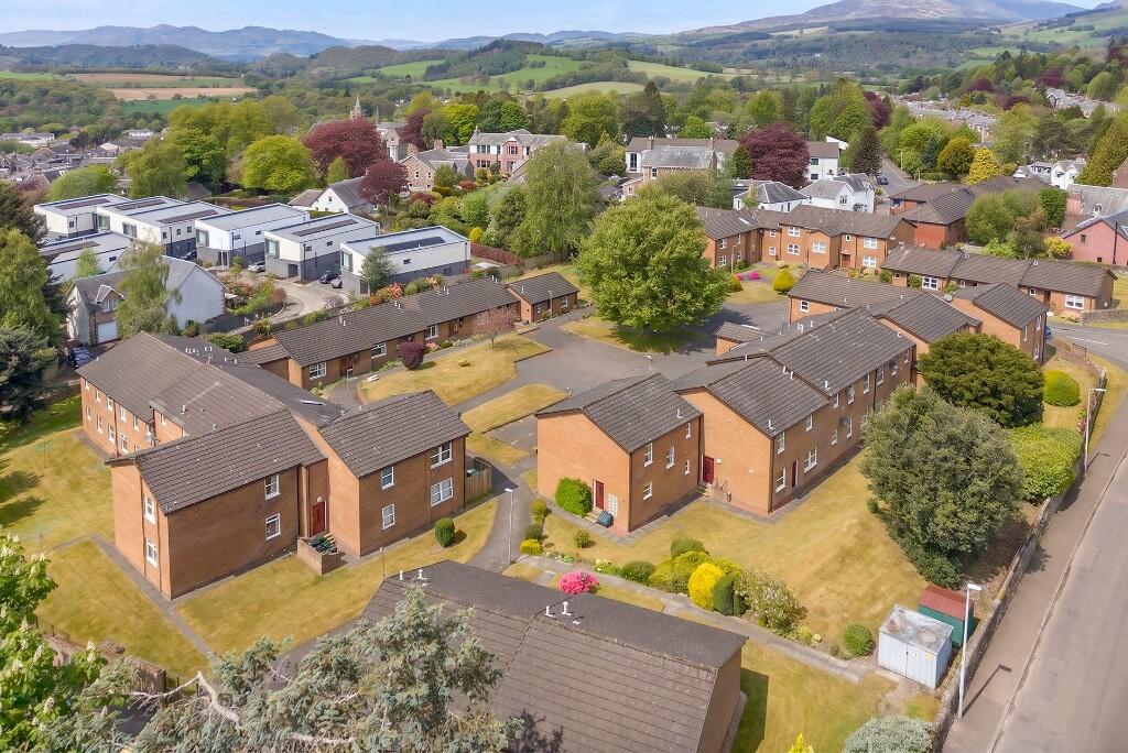 Main image of property: 27 Strathearn Court, Crieff, PH7 3DS