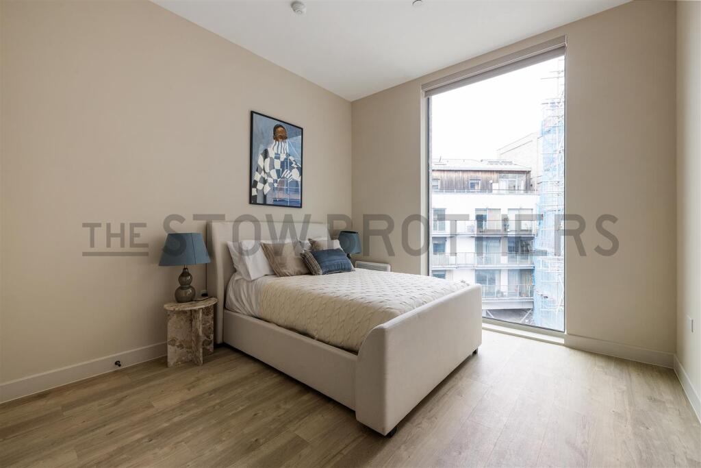 2 bedroom penthouse for rent