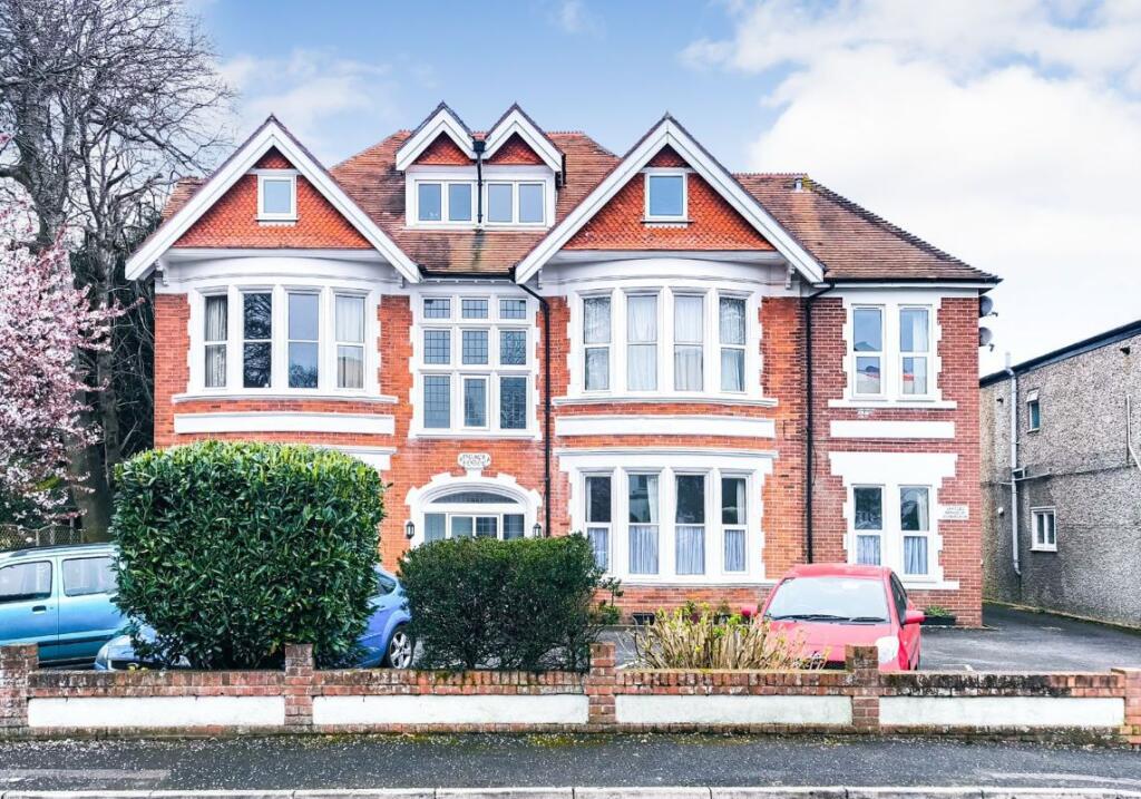 Main image of property: Flat 8 Oriel Lodge, 4 Wollstonecraft Road, Bournemouth, Dorset, BH5 1JQ