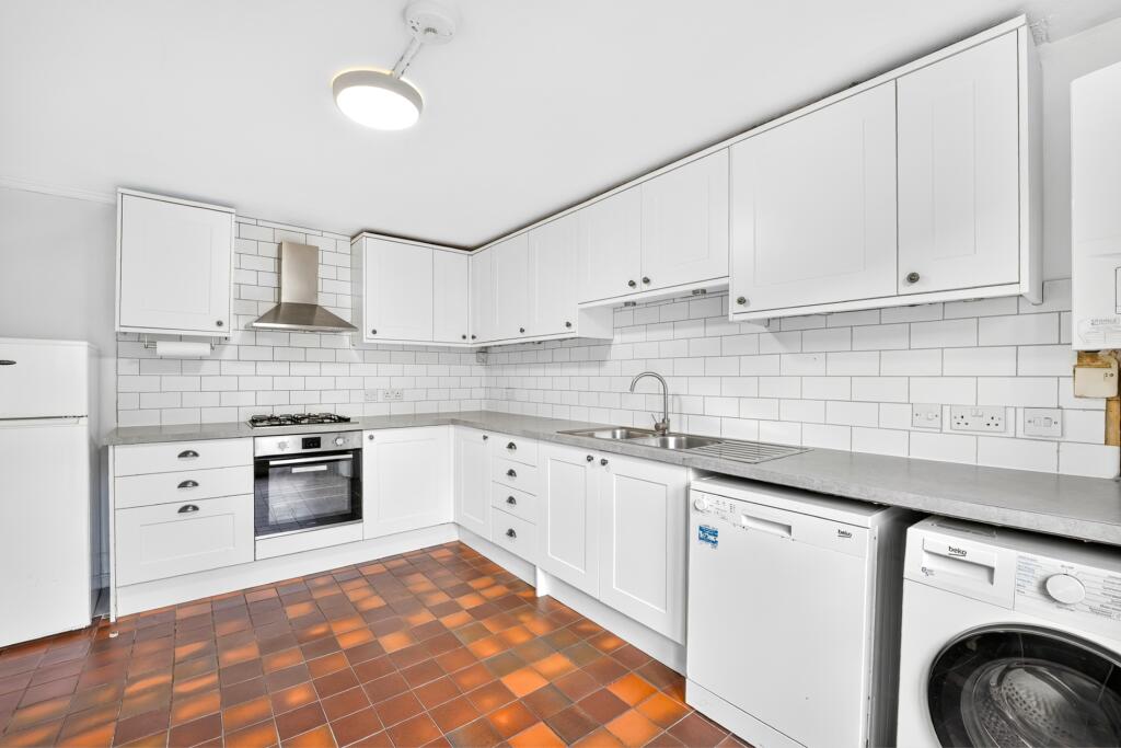 Apartment in London - View 2