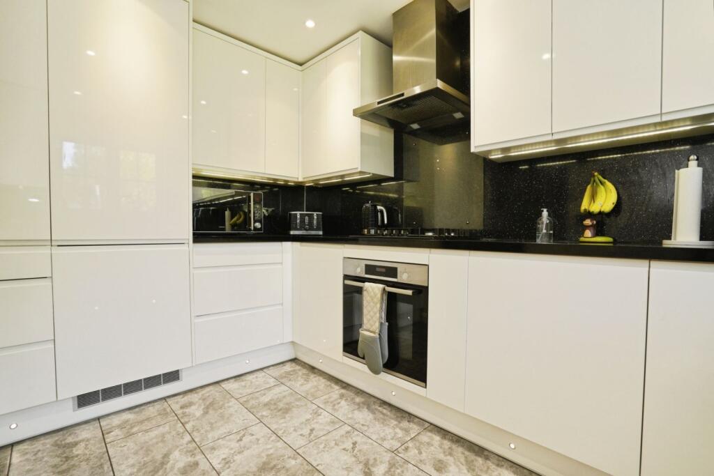 Additional image 4 of Campion Road, Hatfield, AL10