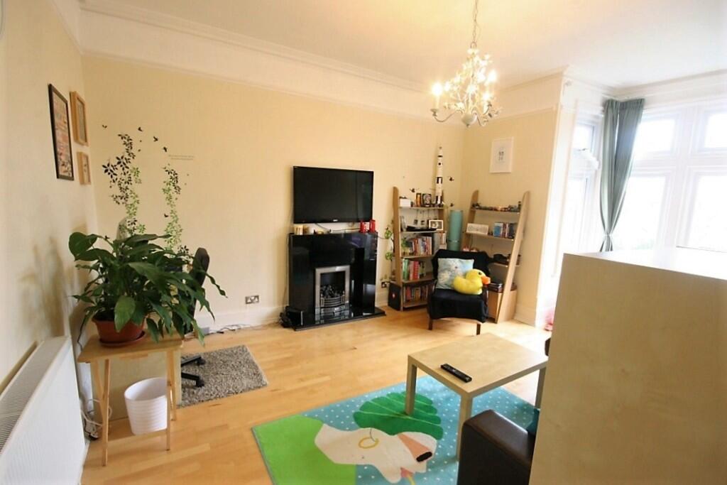 Apartment in Portsmouth - View 5