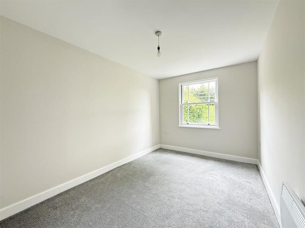 Copthorne Gate, Copthorne, Shrewsbury - More