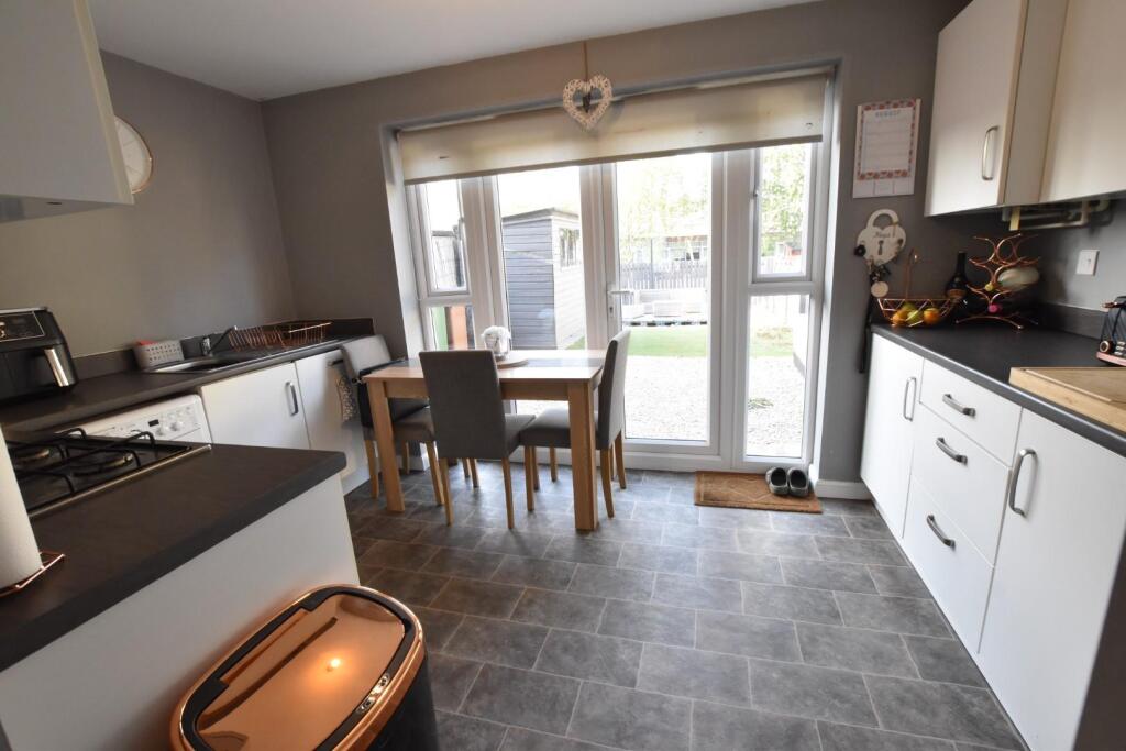 House in Doncaster, North Lincolnshire - View 5